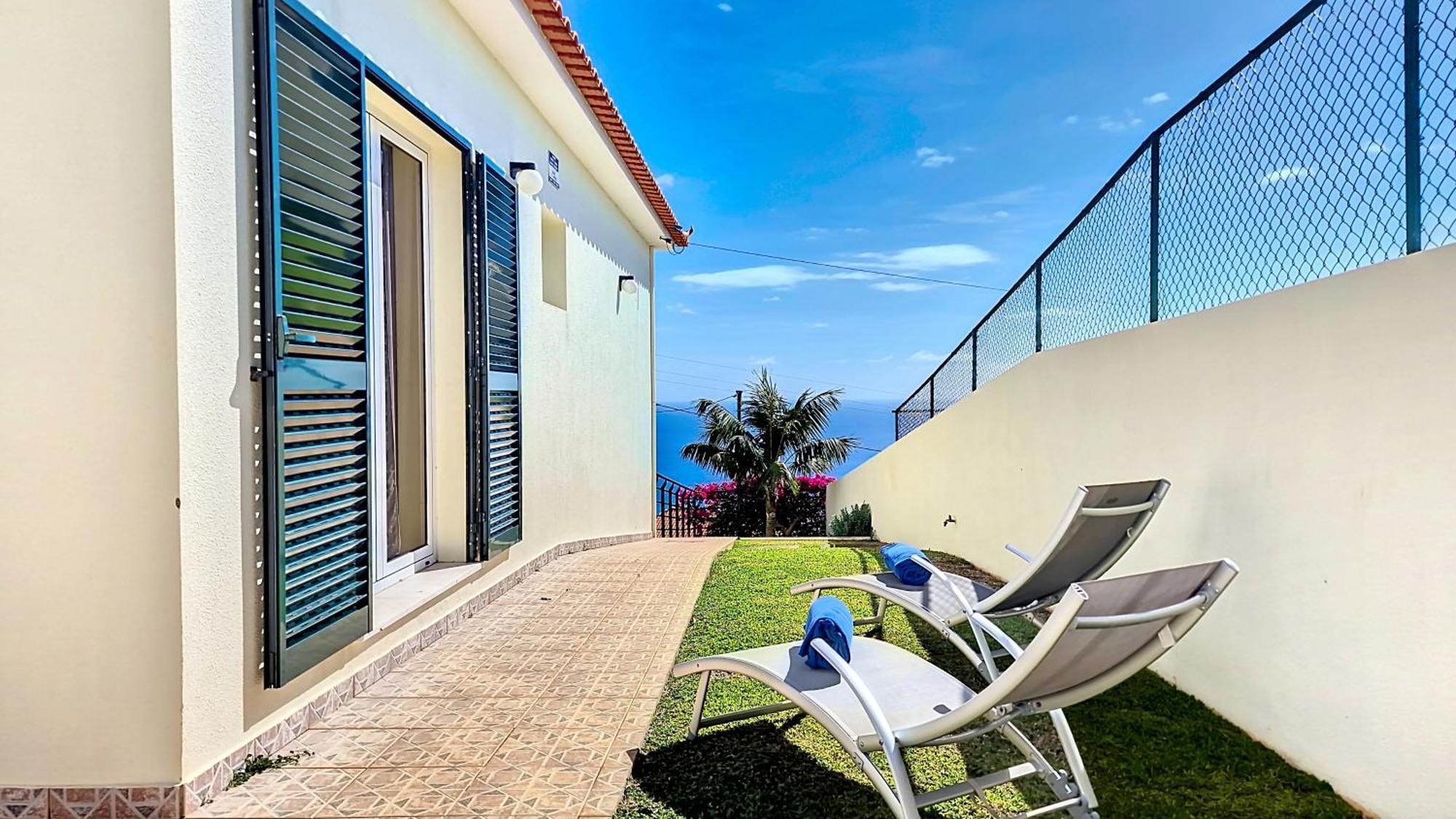 Casa Eleanor By Lovelystay Calheta  Exterior photo
