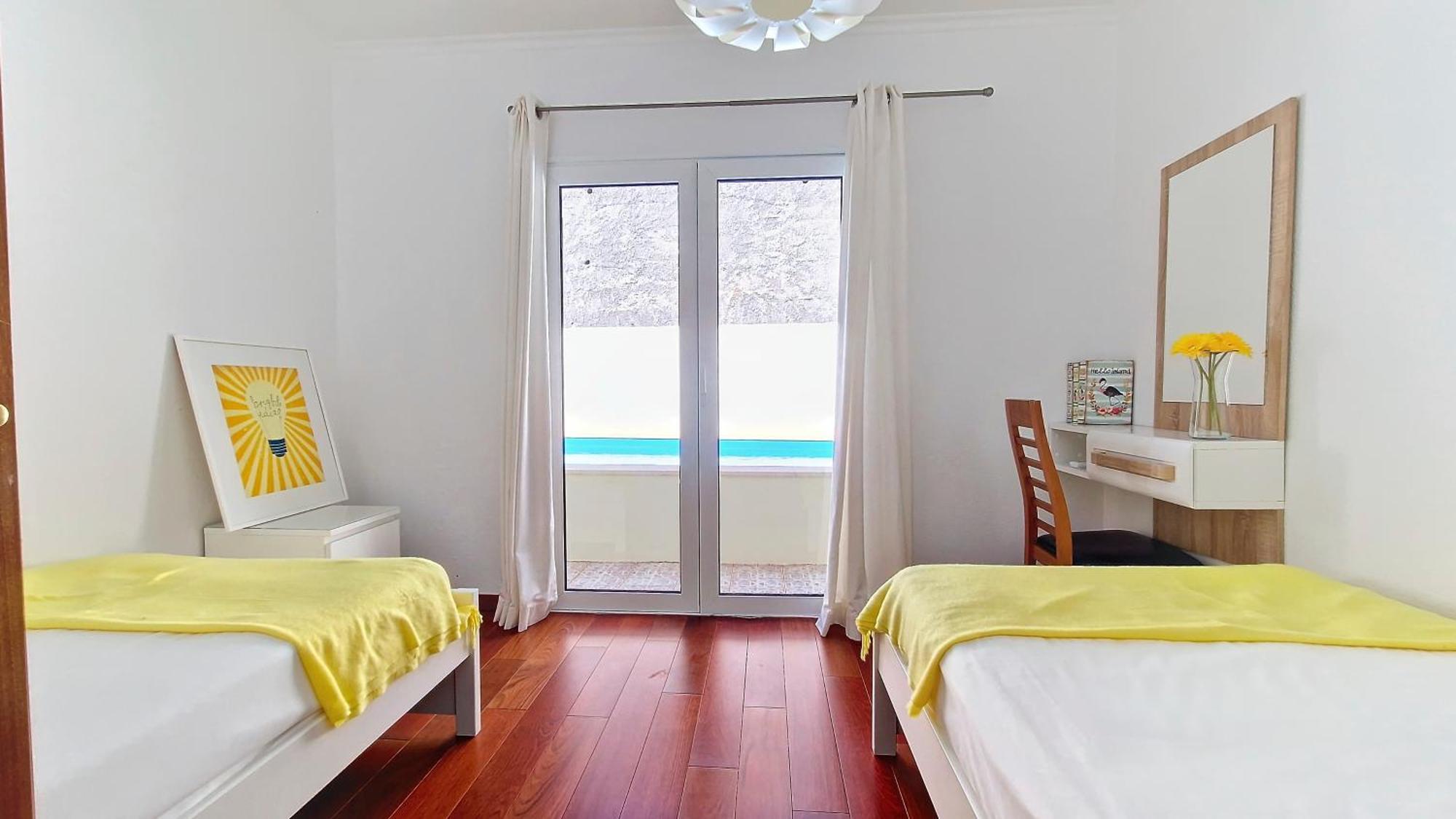 Casa Eleanor By Lovelystay Calheta  Exterior photo